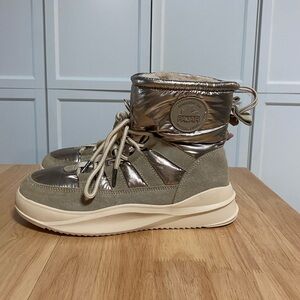 *SOLD* Aviva Leather Cream Tan and Bronze Snow Winter Moon Boots